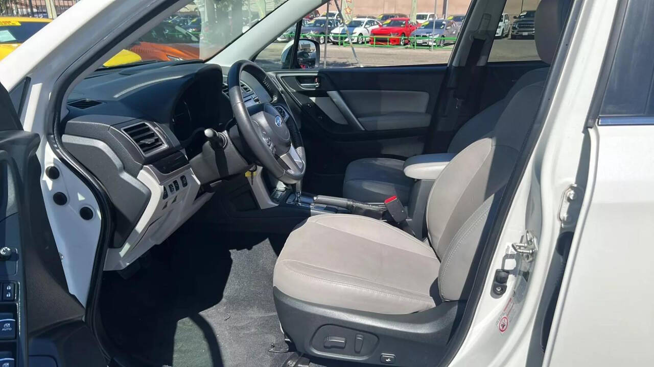 2018 Subaru Forester for sale at Auto Plaza in Fresno, CA