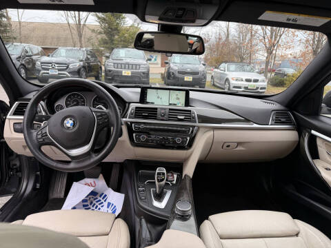 2017 BMW 3 Series 330i xDrive