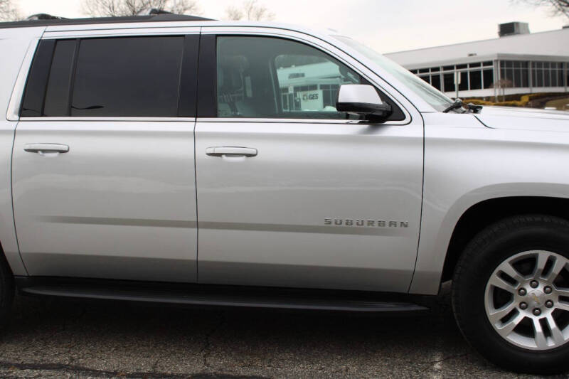 2018 Chevrolet Suburban LT