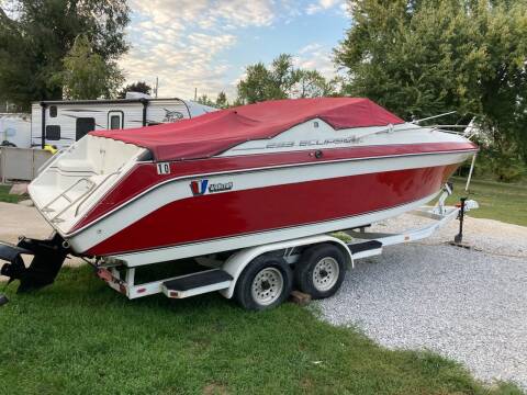 1990 Wellcraft 23 for sale at Home Town Auto Group West in Cedar Rapids IA