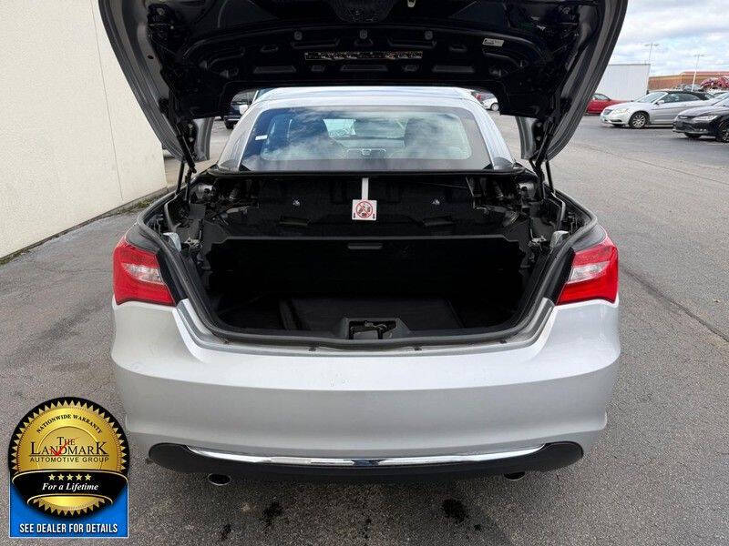 2012 Chrysler 200 Limited