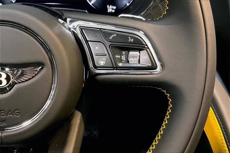 2025 Bentley Bentayga