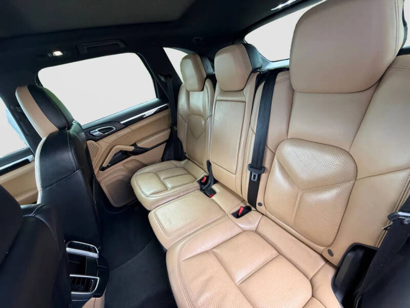 2017 Porsche Cayenne