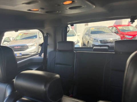 2013 Nissan Armada Platinum