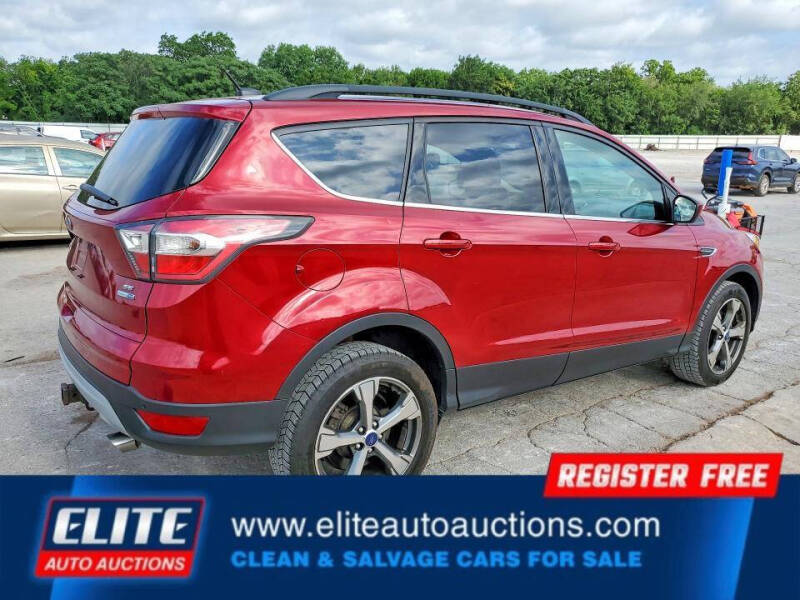 2017 Ford Escape SE