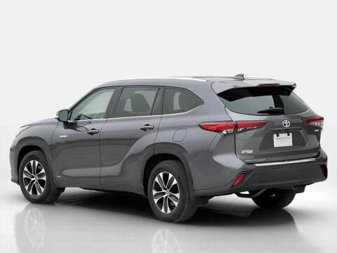 2020 Toyota Highlander Hybrid XLE