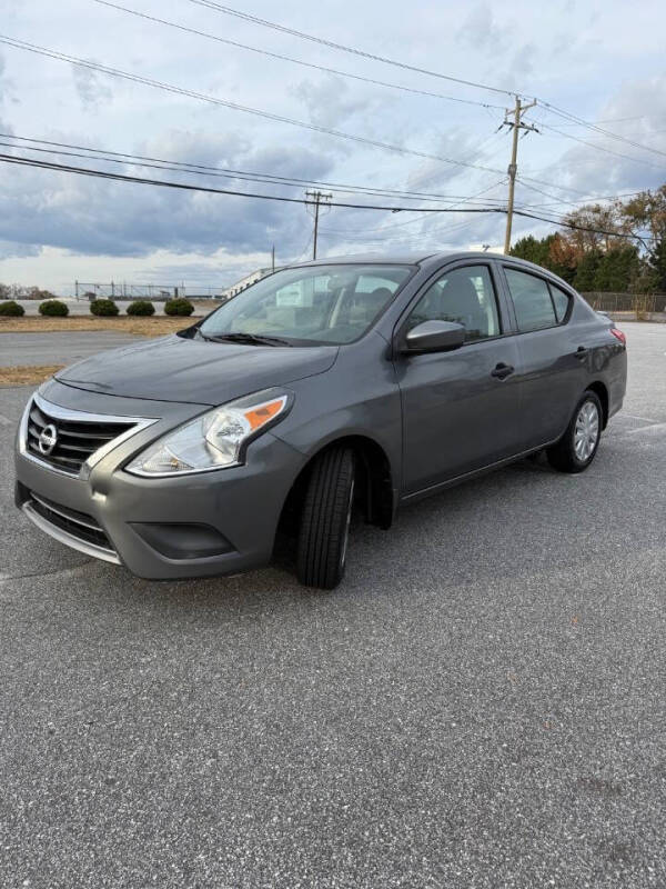 2018 Nissan Versa S Plus