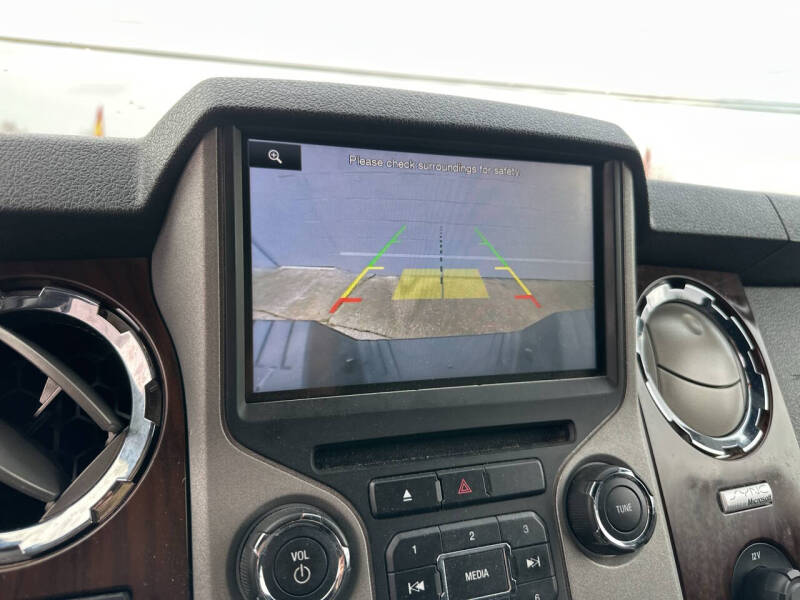 2014 Ford F-350 Super Duty Lariat