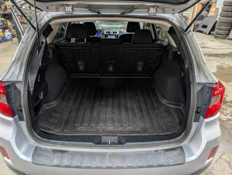 2015 Subaru Outback 2.5i Premium