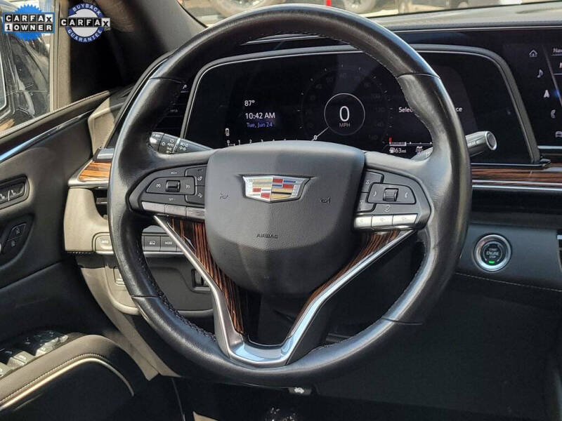 2022 Cadillac Escalade Luxury