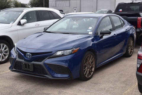 2024 Toyota Camry Hybrid SE