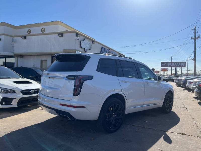 2020 Cadillac XT6 Sport