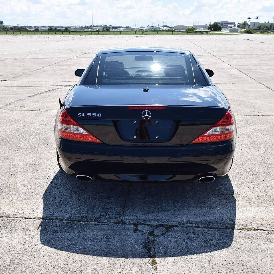 2008 Mercedes-Benz SL-Class 38