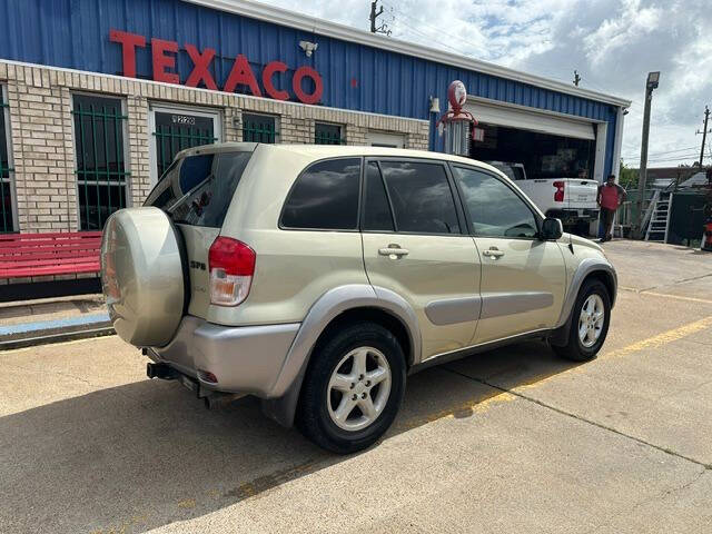 2001 Toyota RAV4