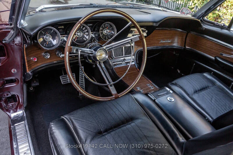 1963 Ford Thunderbird