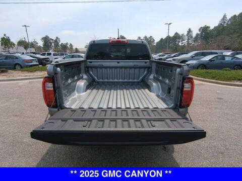 2025 GMC Canyon Elevation