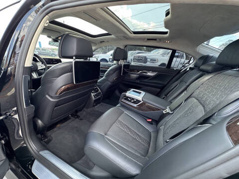 2020 BMW 7 Series M760i xDrive