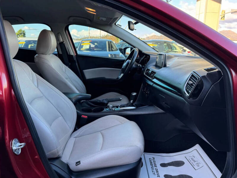 2015 Mazda MAZDA3 i Touring