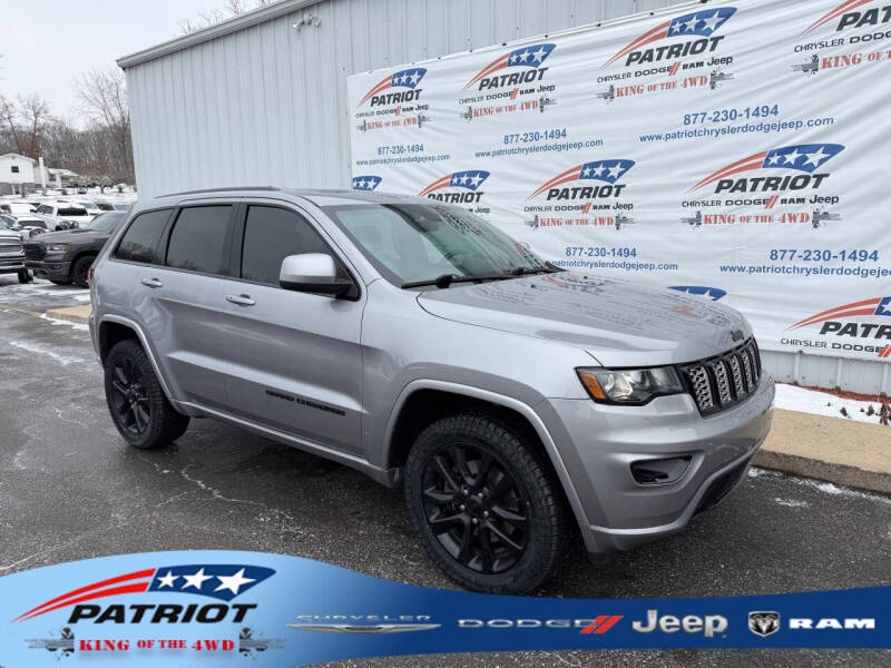 2021 Jeep Grand Cherokee Laredo X's photo