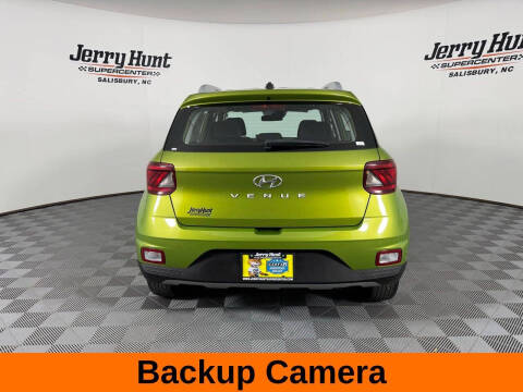 2024 Hyundai Venue SEL