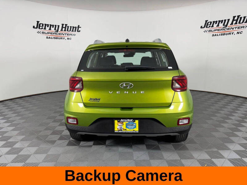 2024 Hyundai Venue SEL