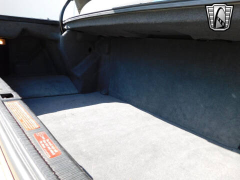 1992 Mercedes-Benz 300-Class 300 SE