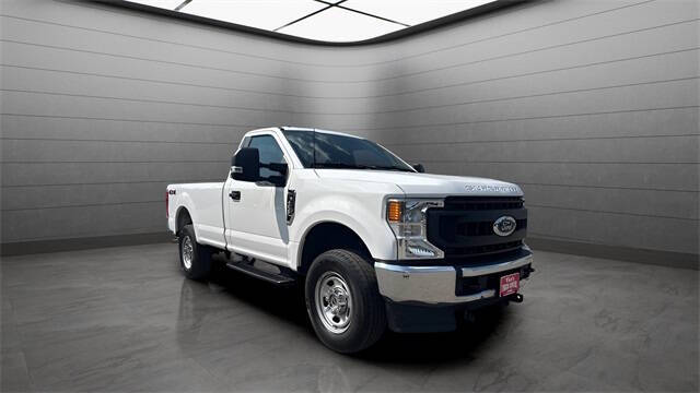 2022 Ford F-350 Super Duty XL's photo