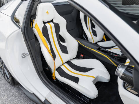 2021 Ferrari 812 GTS