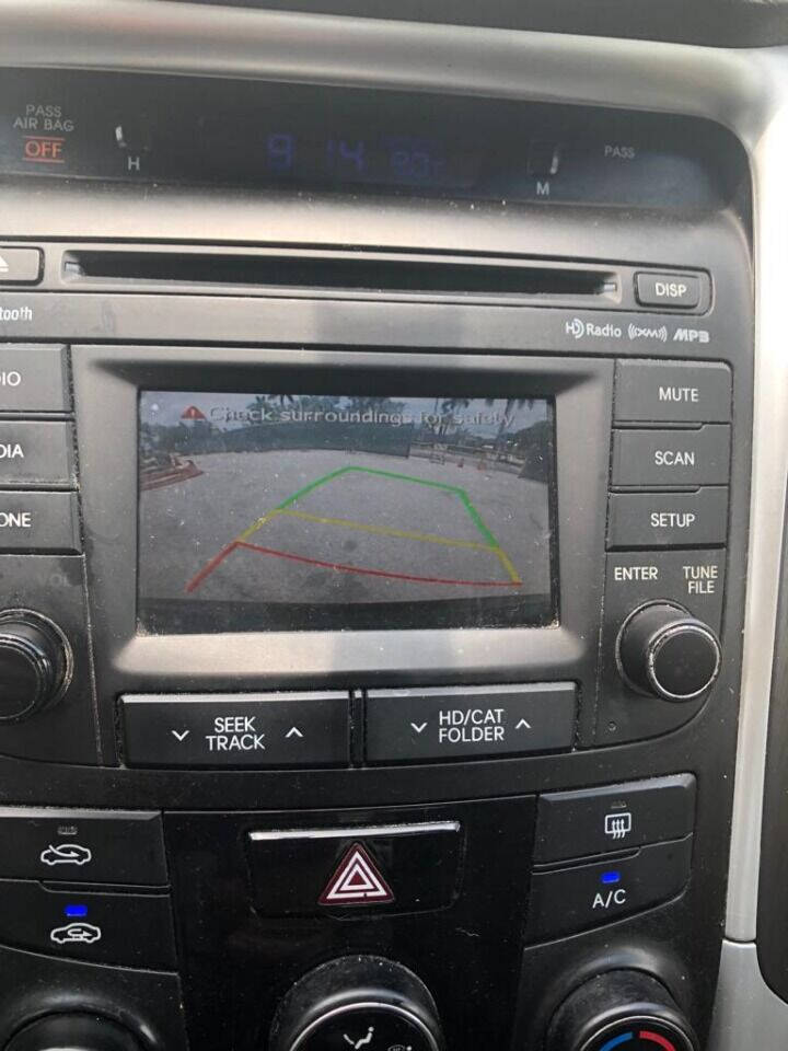 2014 Hyundai Sonata  - $8,900