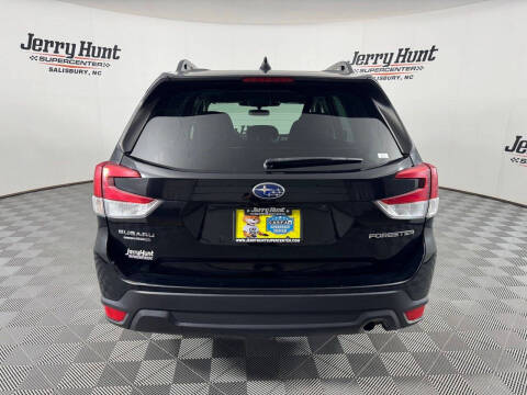 2022 Subaru Forester Premium