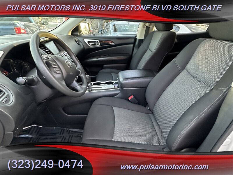 2019 Nissan Pathfinder S