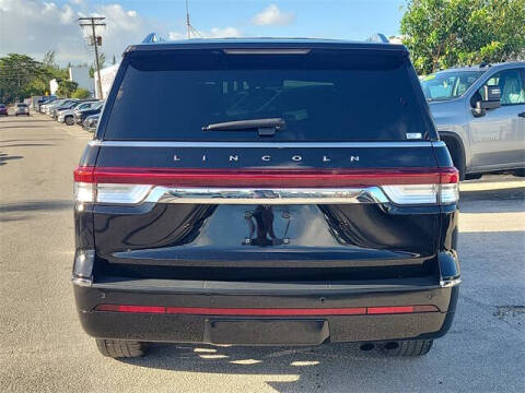 2024 Lincoln Navigator Premiere