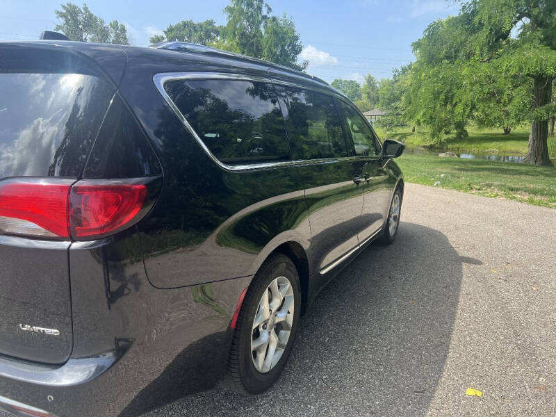 2020 Chrysler Pacifica Limited