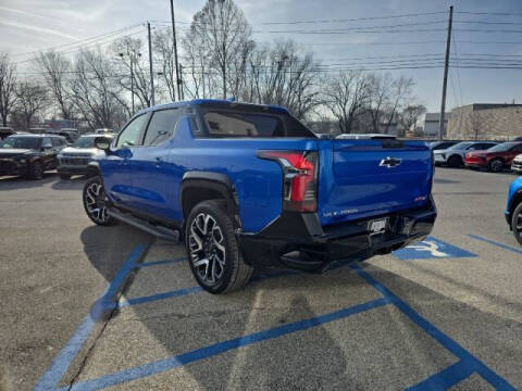 2025 Chevrolet Silverado EV RST