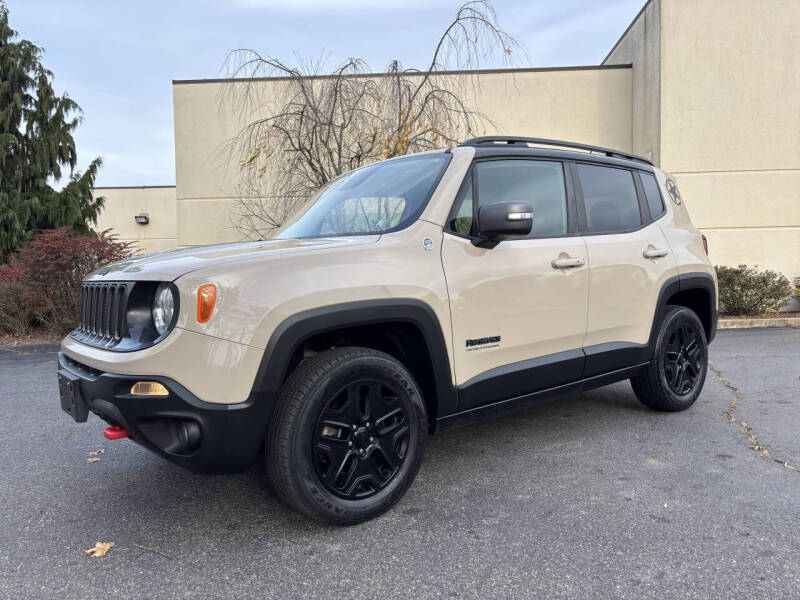 2017 Jeep Renegade Deserthawk