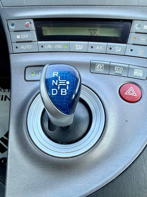 2012 Toyota Prius Two