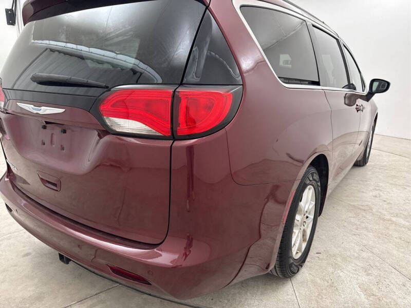 2018 Chrysler Pacifica LX