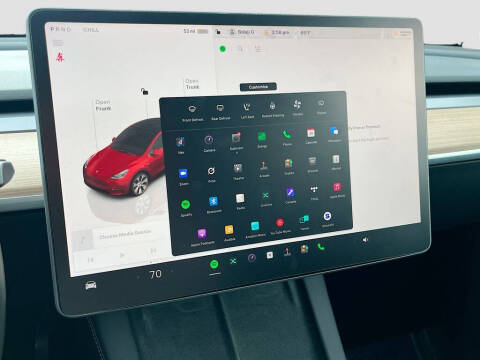 2023 Tesla Model Y Long Range