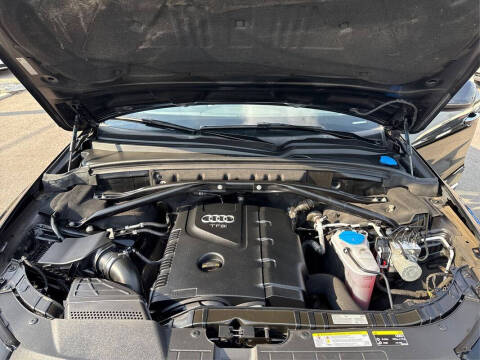 2017 Audi Q5 2.0T quattro Premium Plus