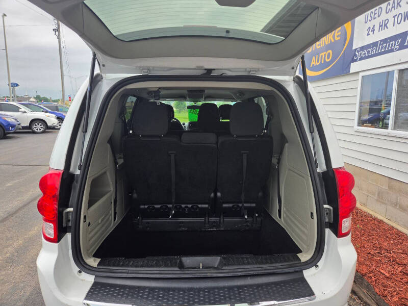 2017 Dodge Grand Caravan SE