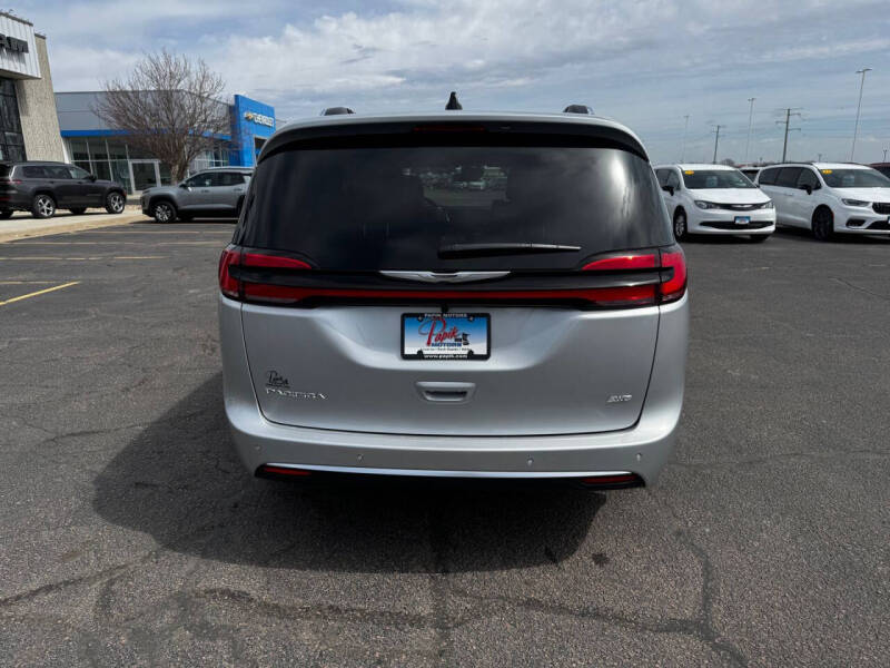 2026 Chrysler Pacifica Pinnacle