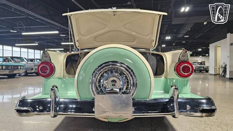 1956 Ford Crown Victoria