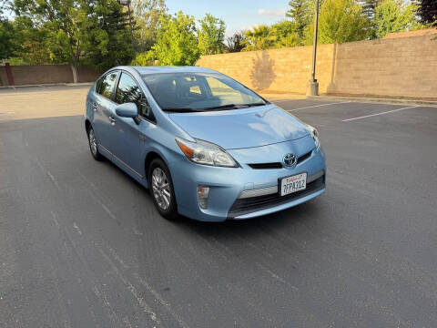 2014 Toyota Prius Plug-in Hybrid Advanced