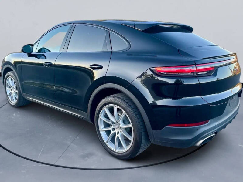 2021 Porsche Cayenne Coupe