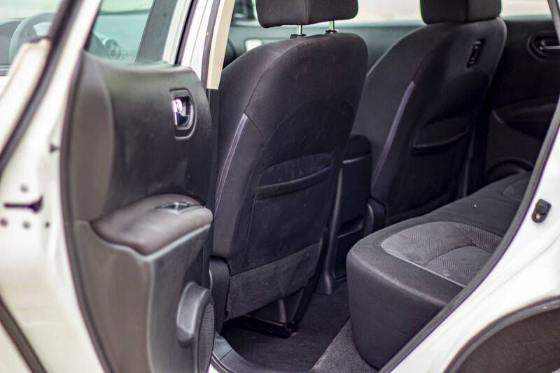 2012 Nissan Rogue S