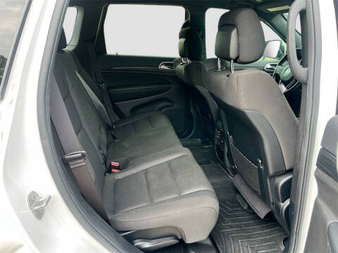 2020 Jeep Grand Cherokee Laredo E