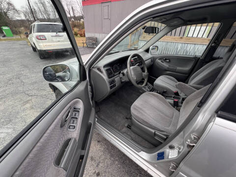 2001 Suzuki XL7 Plus