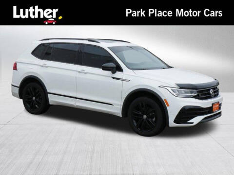 2022 Volkswagen Tiguan for sale at Park Place Motor Cars in Rochester MN