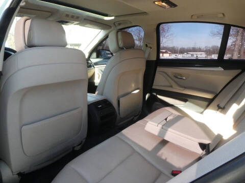 2012 BMW 5 Series 528i xDrive