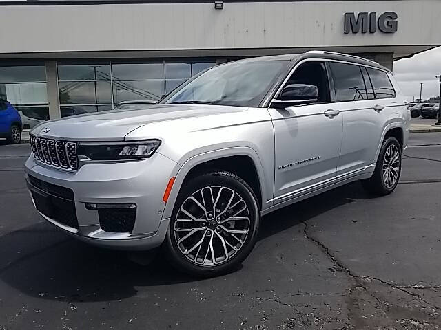 Used 2021 Jeep Grand Cherokee L Summit Reserve with VIN 1C4RJKEG5M8103301 for sale in Bellefontaine, OH